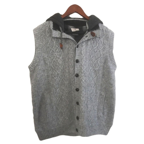 Carraigdonn Other - Carraigdonn Fisherman Knit Fleece Lined vest XL